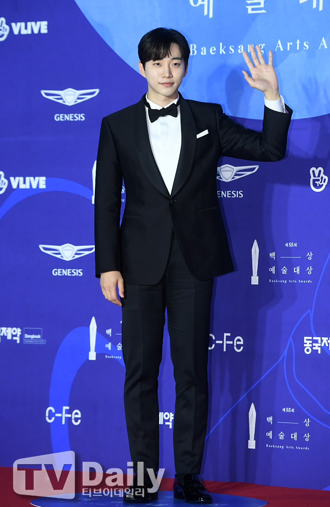 ƼºêÀ̵¥Àϸ® Æ÷Åä