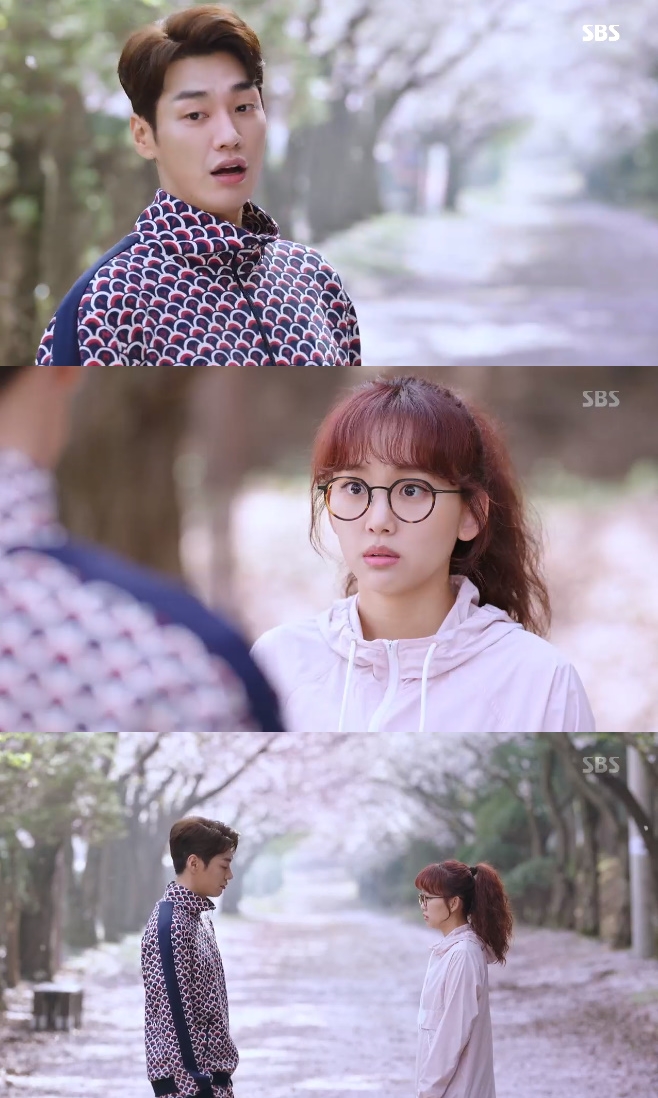 �ʸ鿡 ����մϴ�