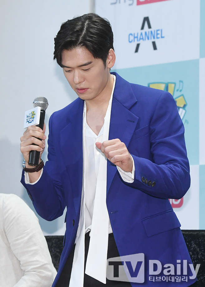 ƼºêÀ̵¥Àϸ® Æ÷Åä