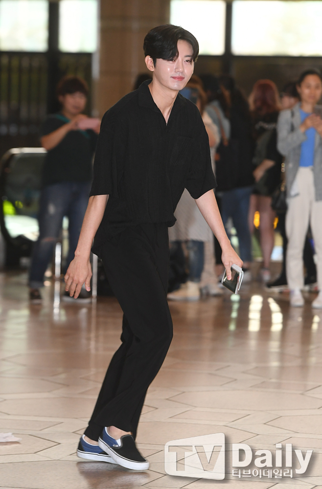 ƼºêÀ̵¥Àϸ® Æ÷Åä