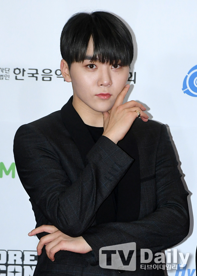 ƼºêÀ̵¥Àϸ® Æ÷Åä