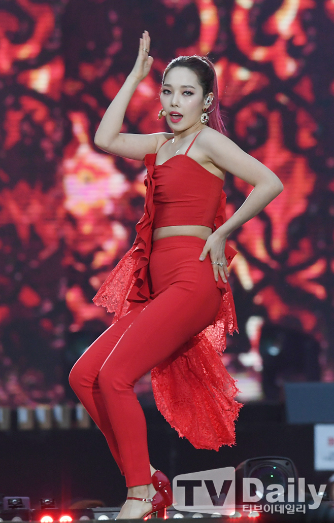 ƼºêÀ̵¥Àϸ® Æ÷Åä