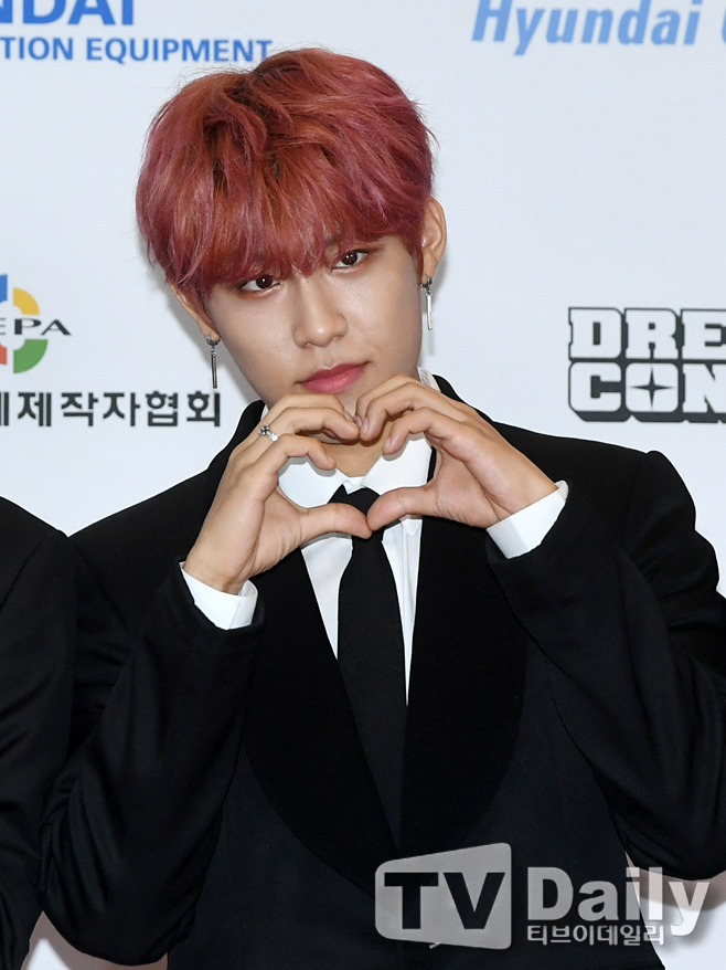 ƼºêÀ̵¥Àϸ® Æ÷Åä