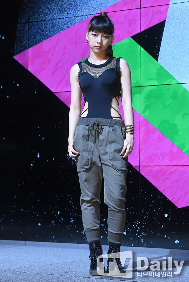 ƼºêÀ̵¥Àϸ® Æ÷Åä