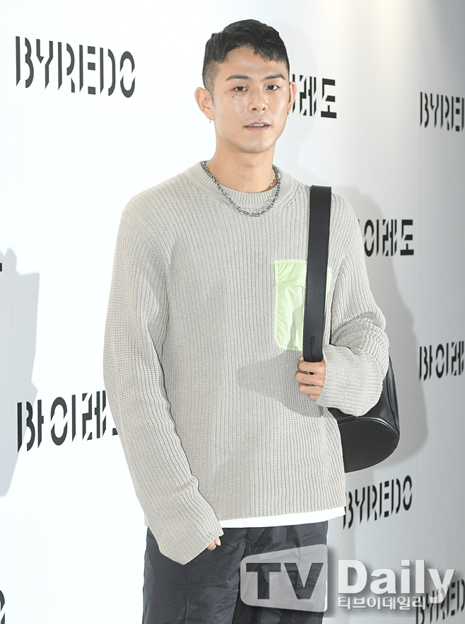 ƼºêÀ̵¥Àϸ® Æ÷Åä