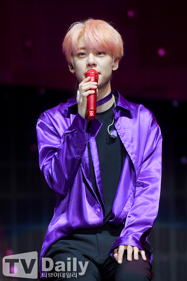 AB6IX 赿