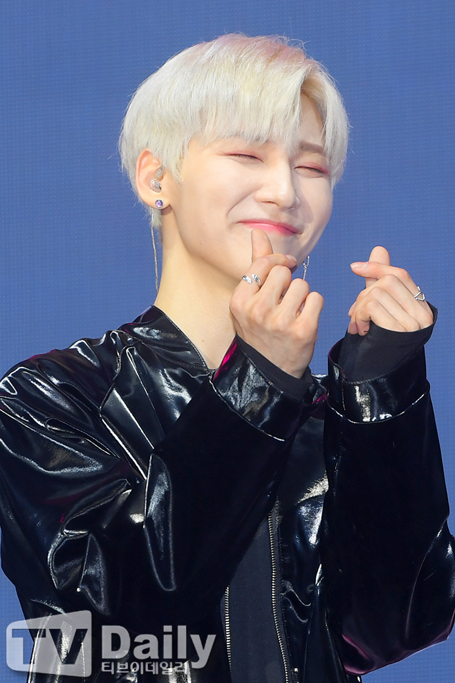 AB6IX 
