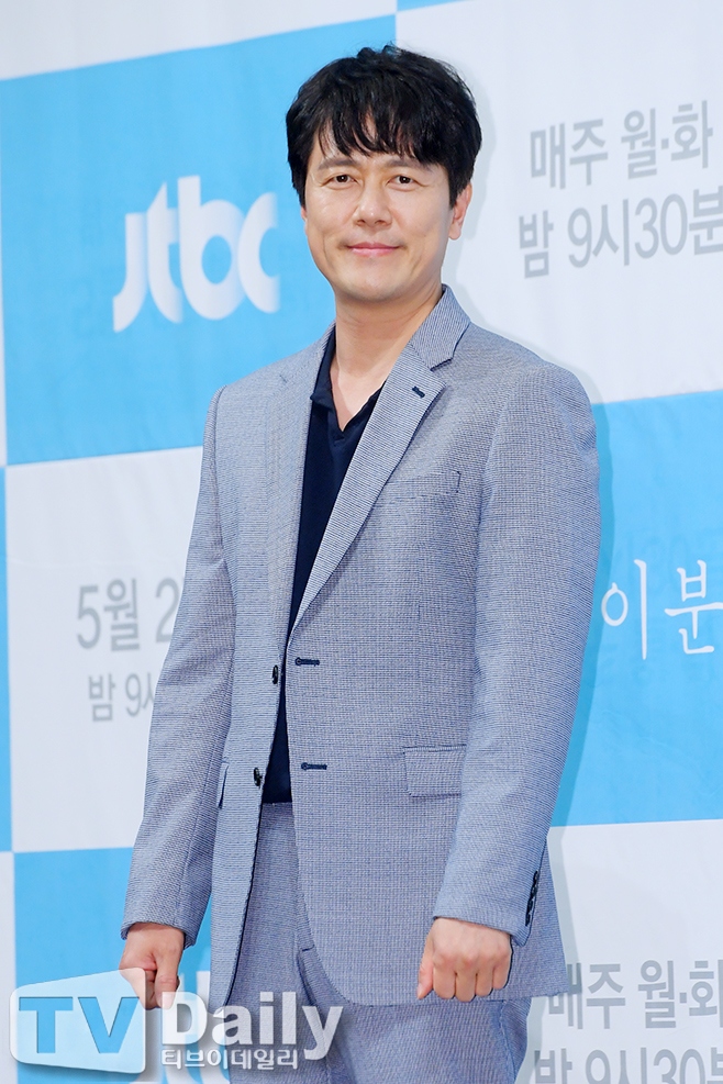 켺
