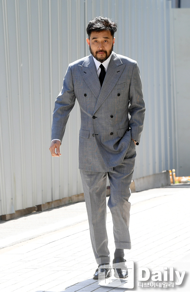 ƼºêÀ̵¥Àϸ® Æ÷Åä