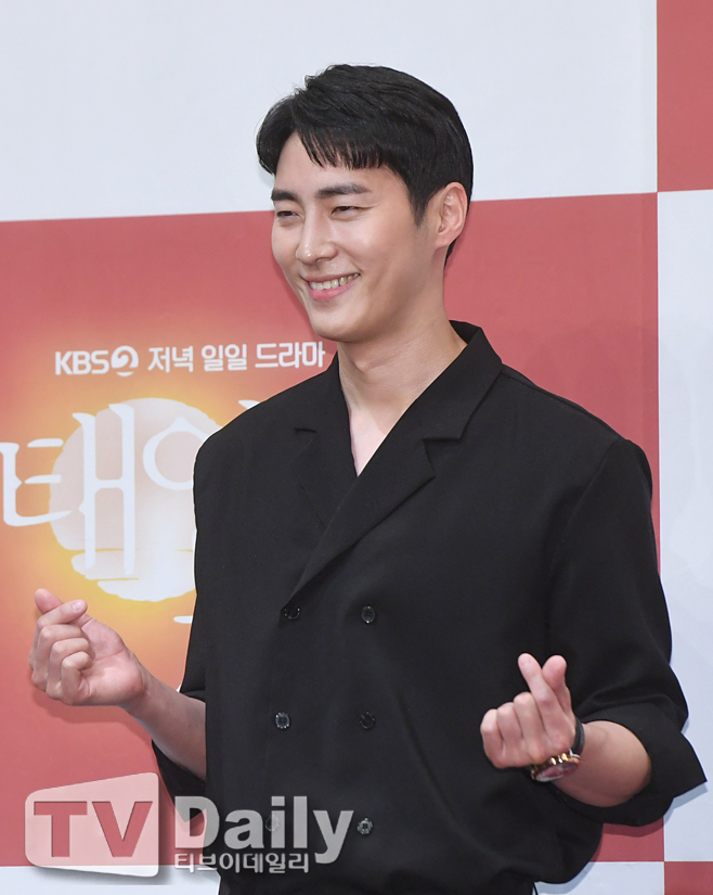 ƼºêÀ̵¥Àϸ® Æ÷Åä