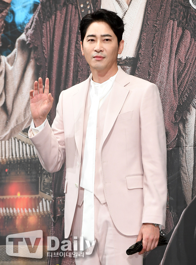 ƼºêÀ̵¥Àϸ® Æ÷Åä