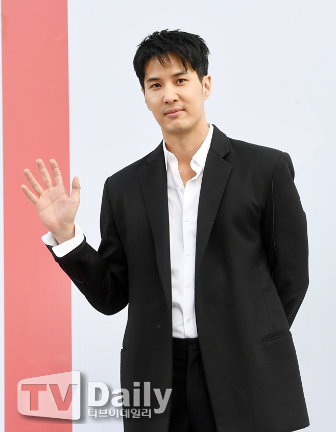 ƼºêÀ̵¥Àϸ® Æ÷Åä