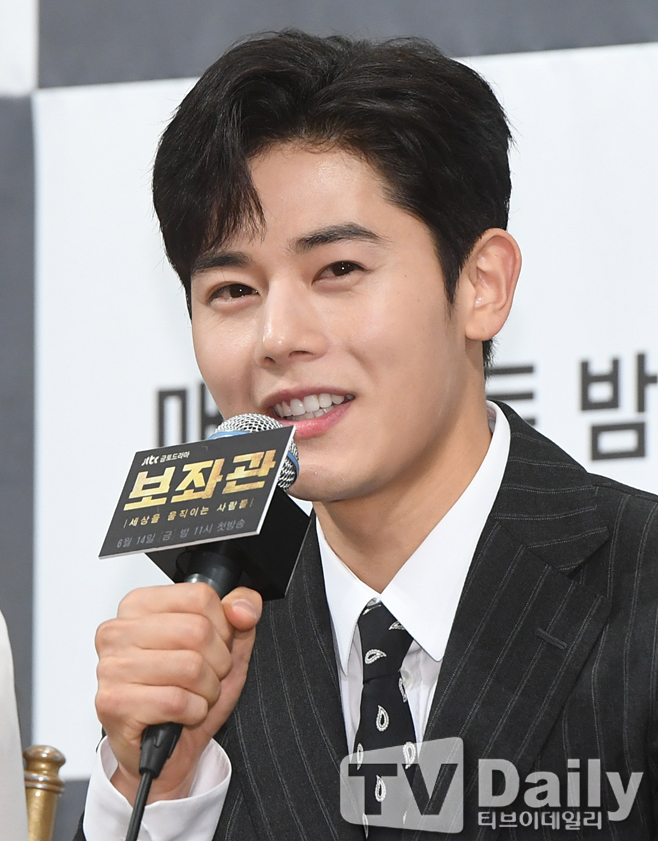 ƼºêÀ̵¥Àϸ® Æ÷Åä