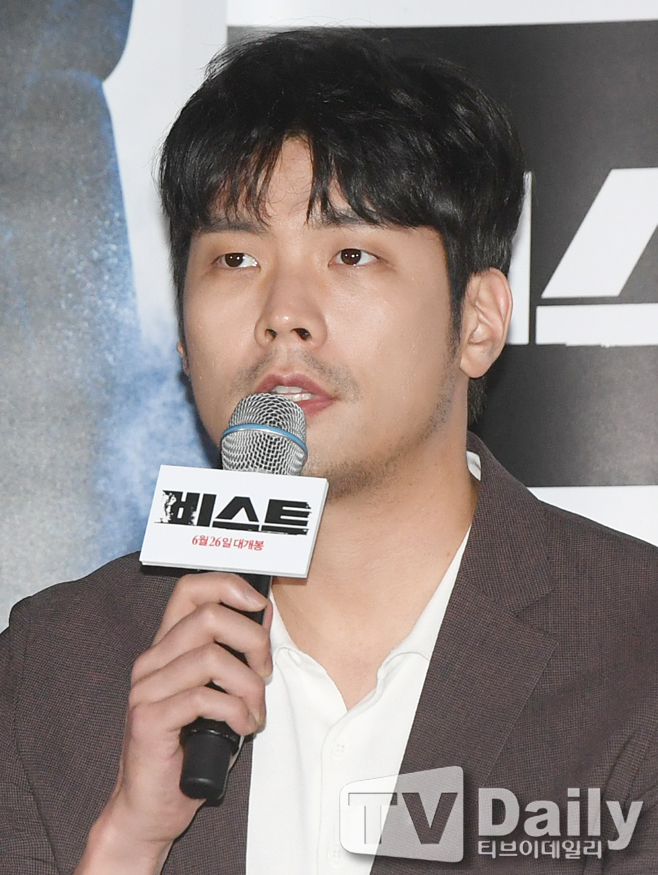 ƼºêÀ̵¥Àϸ® Æ÷Åä