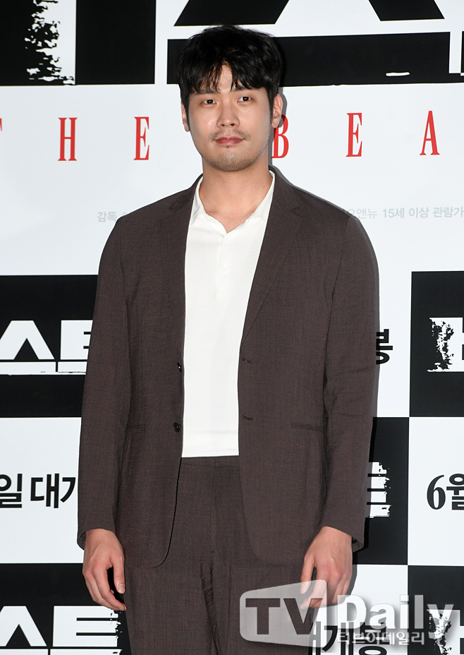 ƼºêÀ̵¥Àϸ® Æ÷Åä