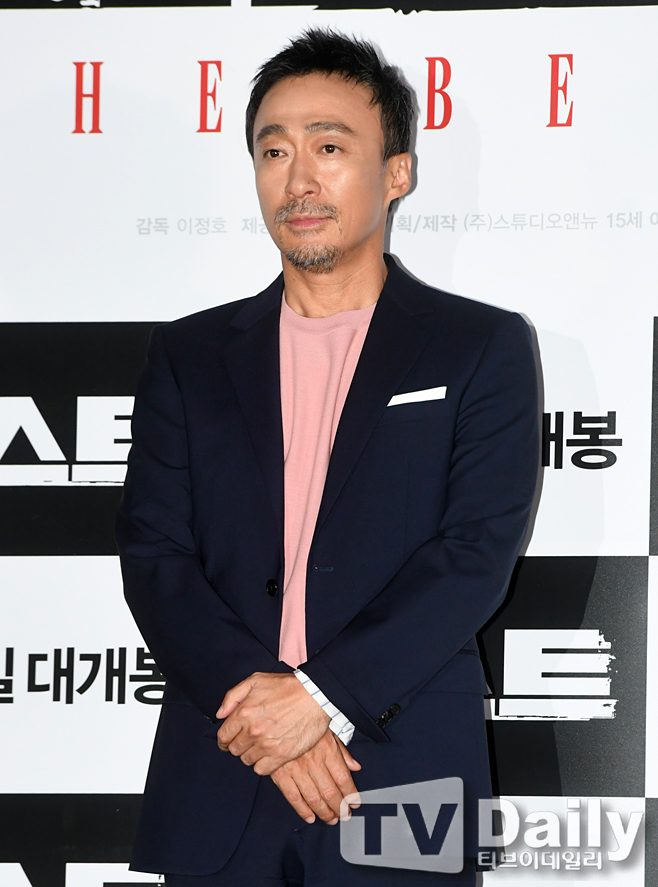 ƼºêÀ̵¥Àϸ® Æ÷Åä