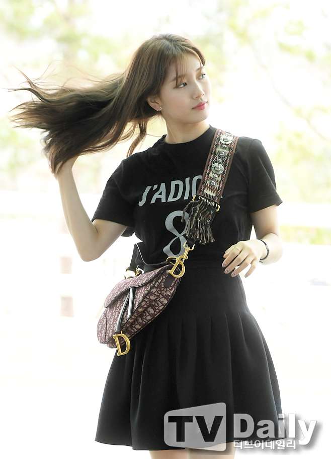 ƼºêÀ̵¥Àϸ® Æ÷Åä