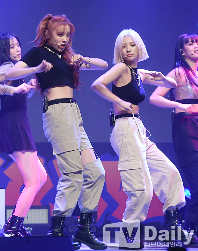 ƼºêÀ̵¥Àϸ® Æ÷Åä