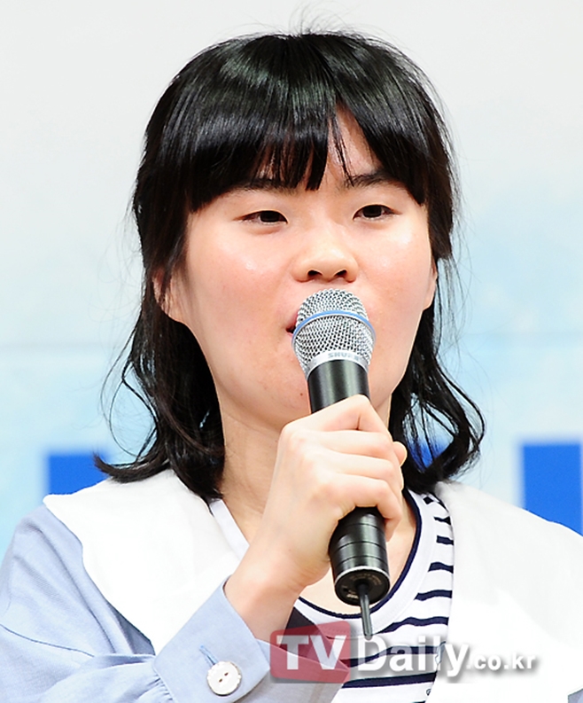 ������ �Ŀ�FM