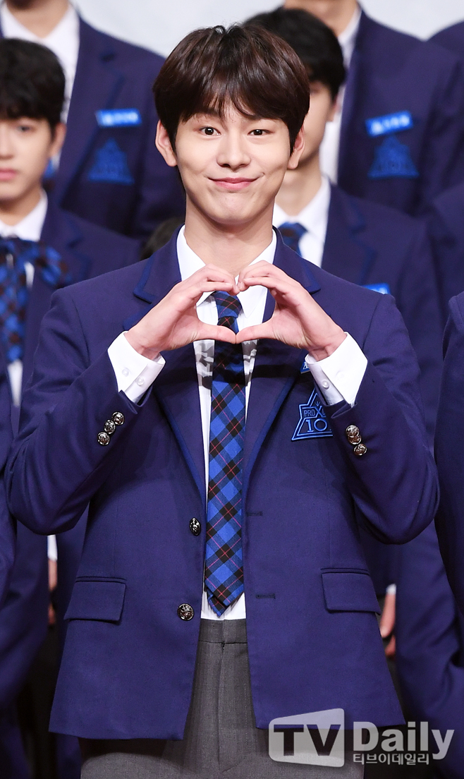 ���εེX101 �ڼ�ȣ