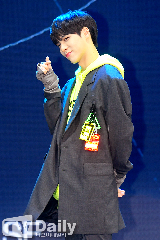 CIX 񿢽