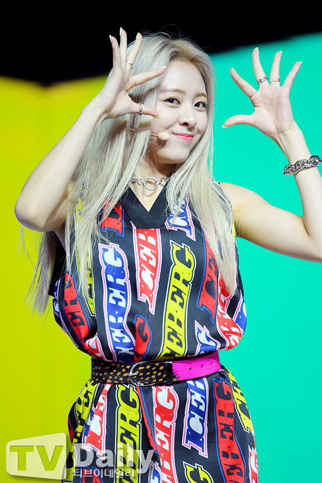 ITZY() 