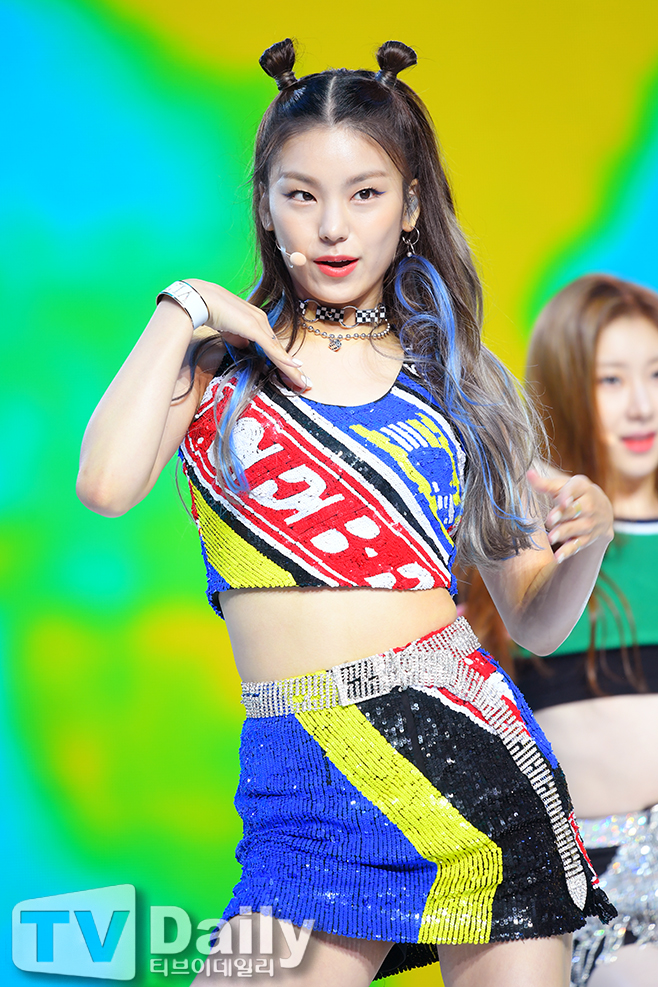ITZY() 