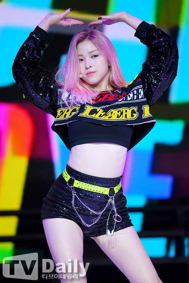 ITZY() 