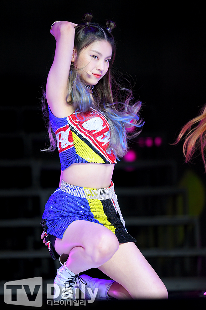 ITZY() 