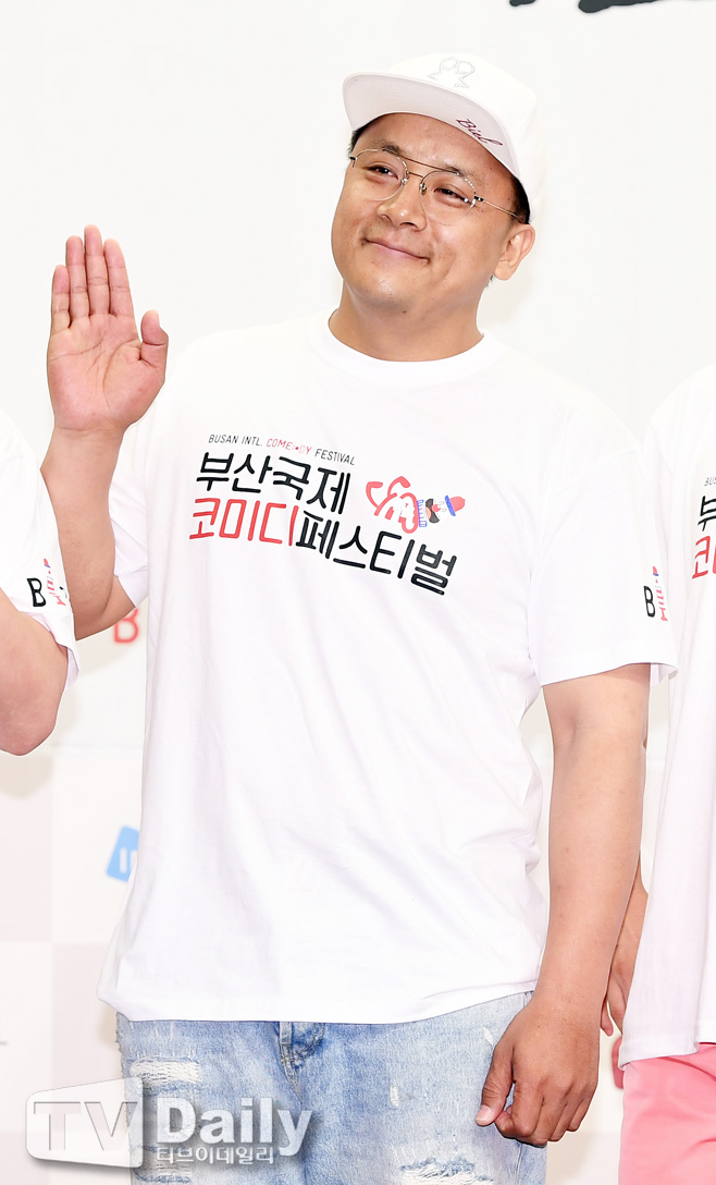 �λ걹���ڹ̵��佺Ƽ�� �˾˽� ������