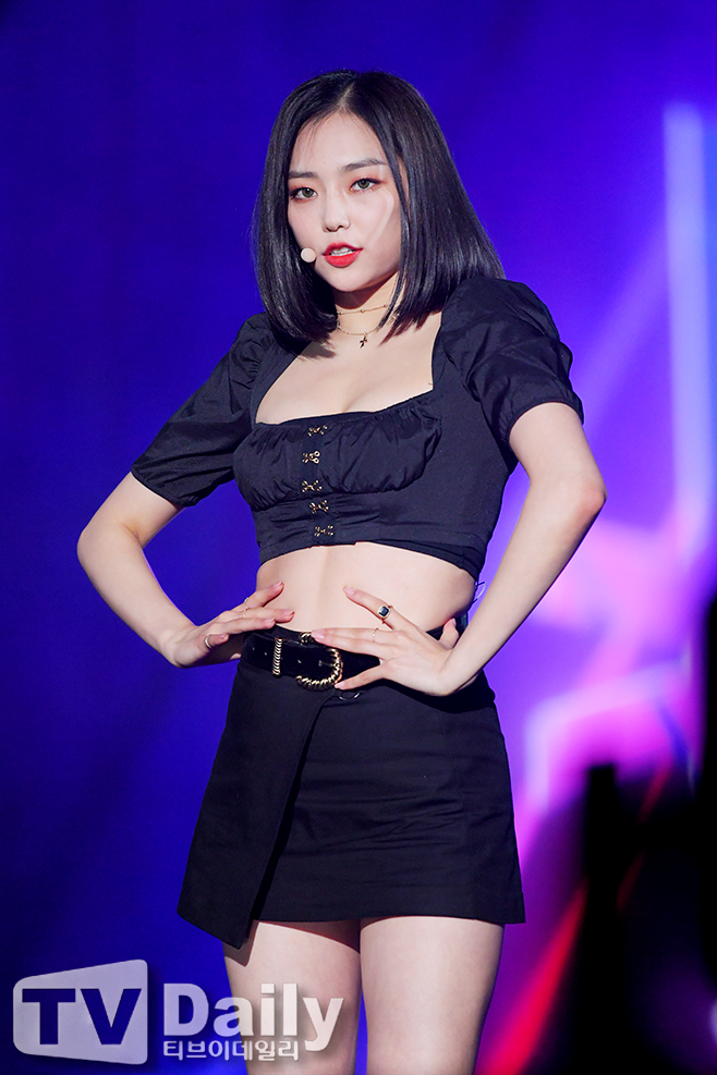 CLC 忹
