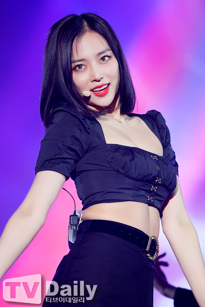 CLC 忹