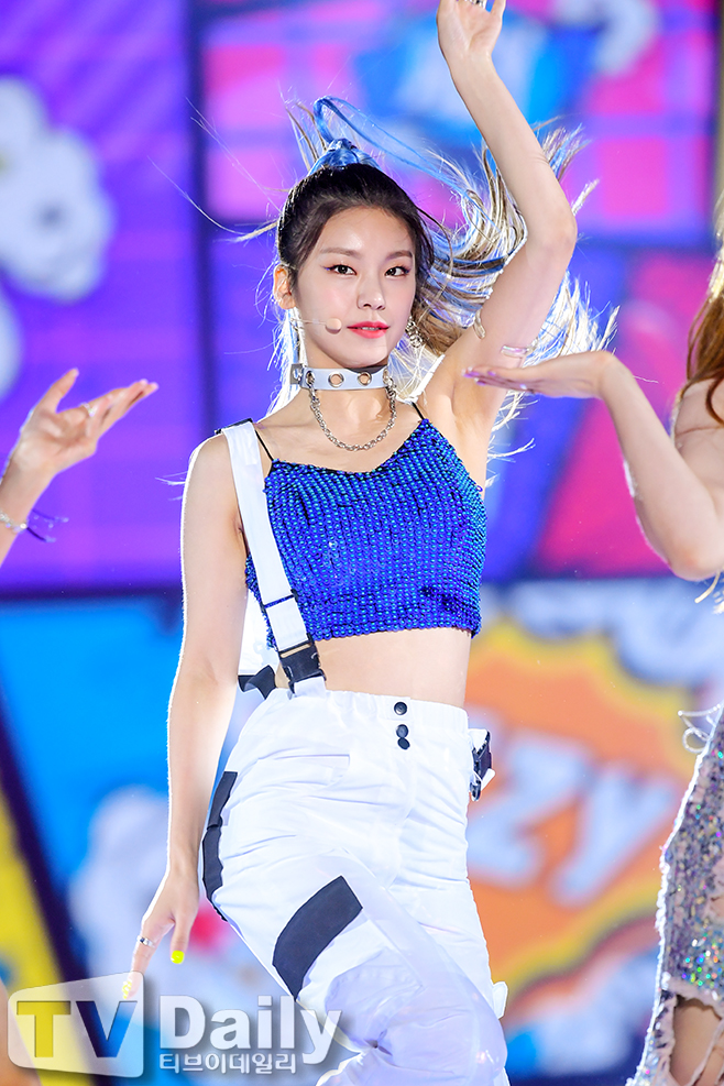ITZY() 