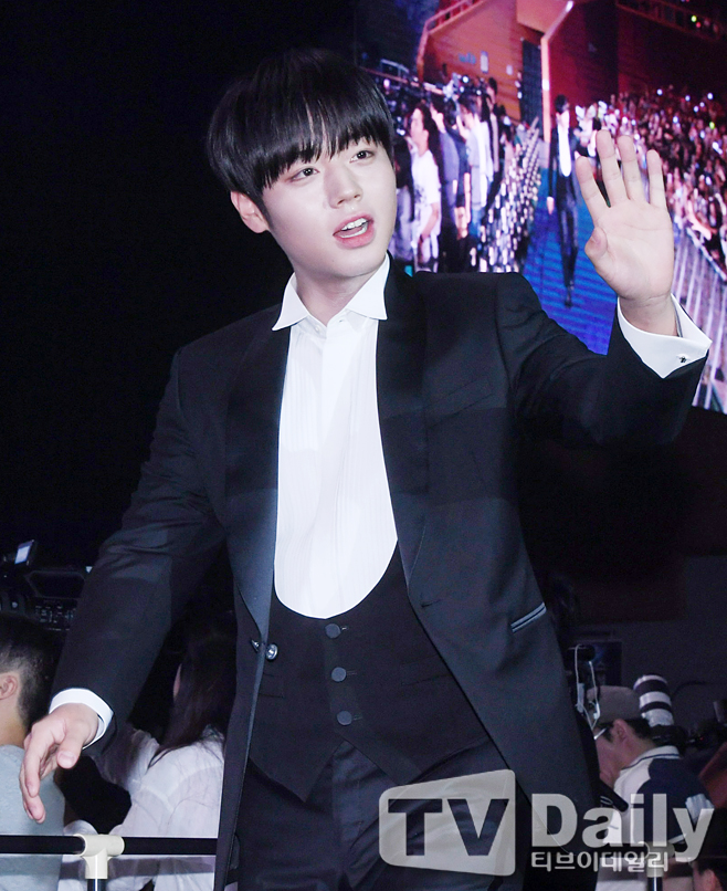 ƼºêÀ̵¥Àϸ® Æ÷Åä