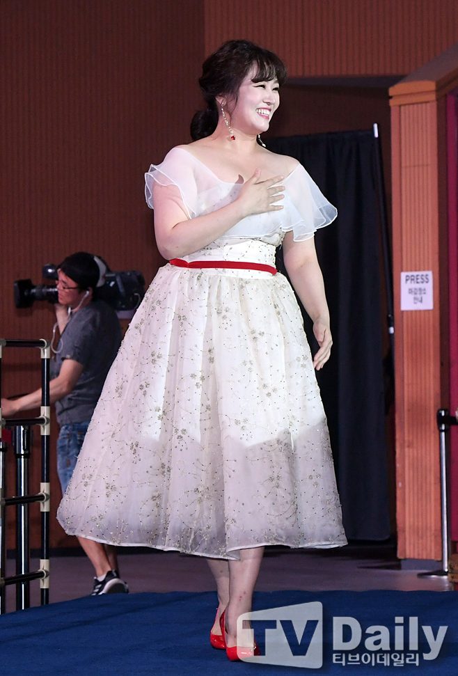 ƼºêÀ̵¥Àϸ® Æ÷Åä