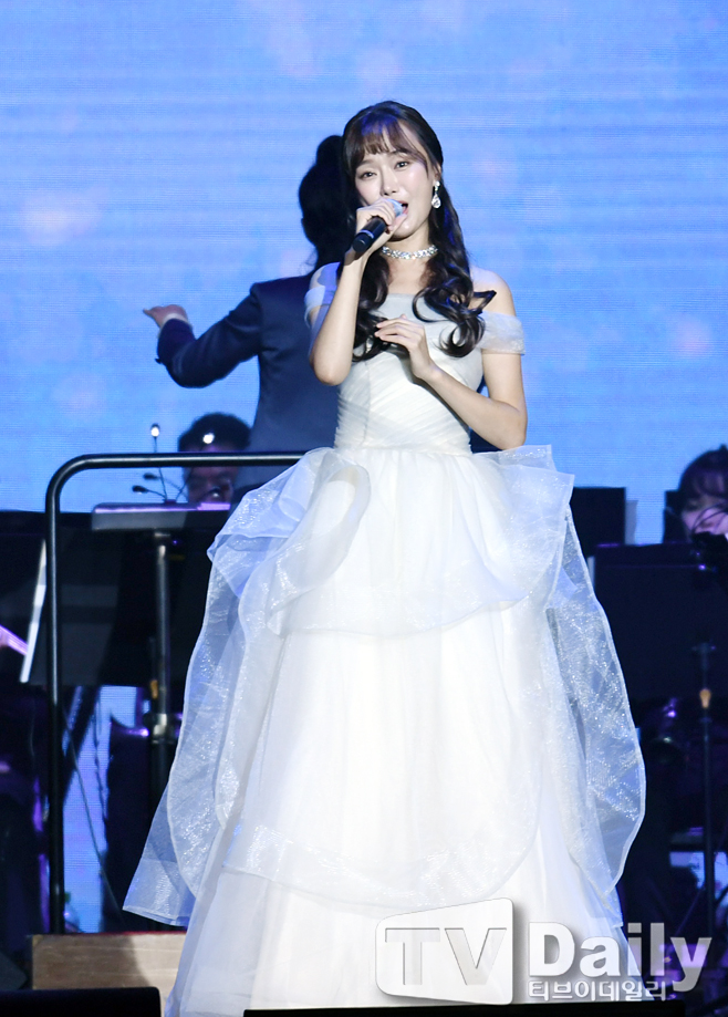 ƼºêÀ̵¥Àϸ® Æ÷Åä