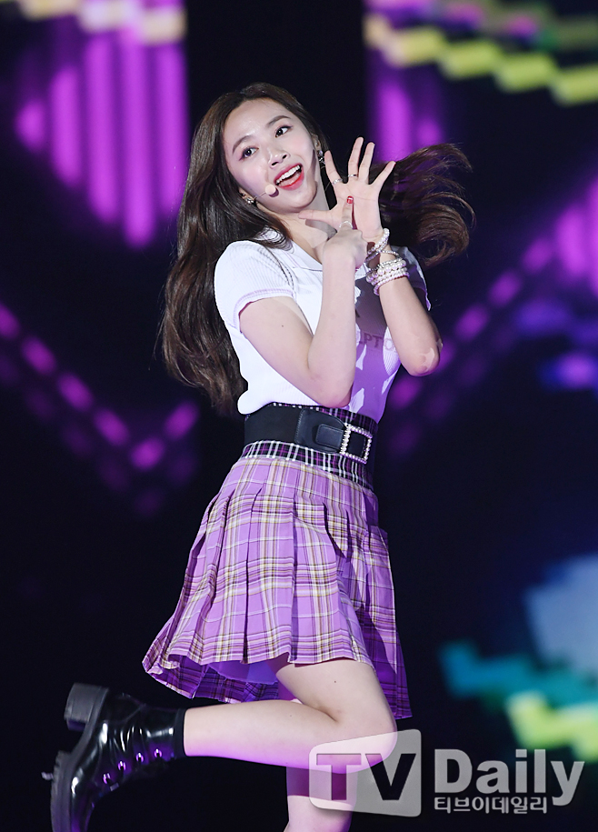 ƼºêÀ̵¥Àϸ® Æ÷Åä