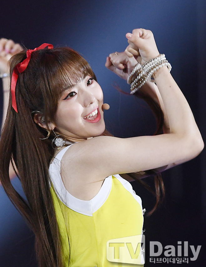 ƼºêÀ̵¥Àϸ® Æ÷Åä