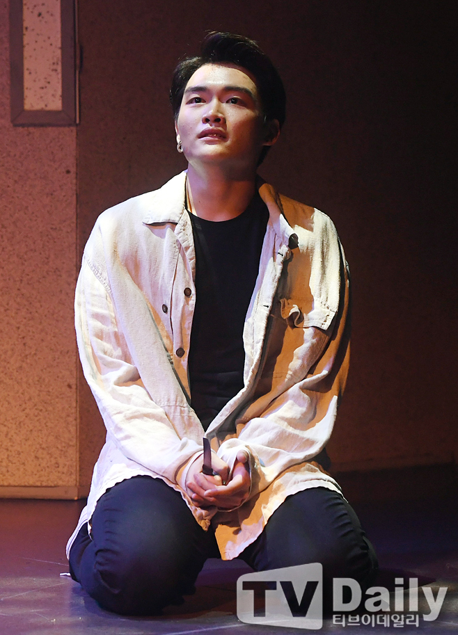 ƼºêÀ̵¥Àϸ® Æ÷Åä