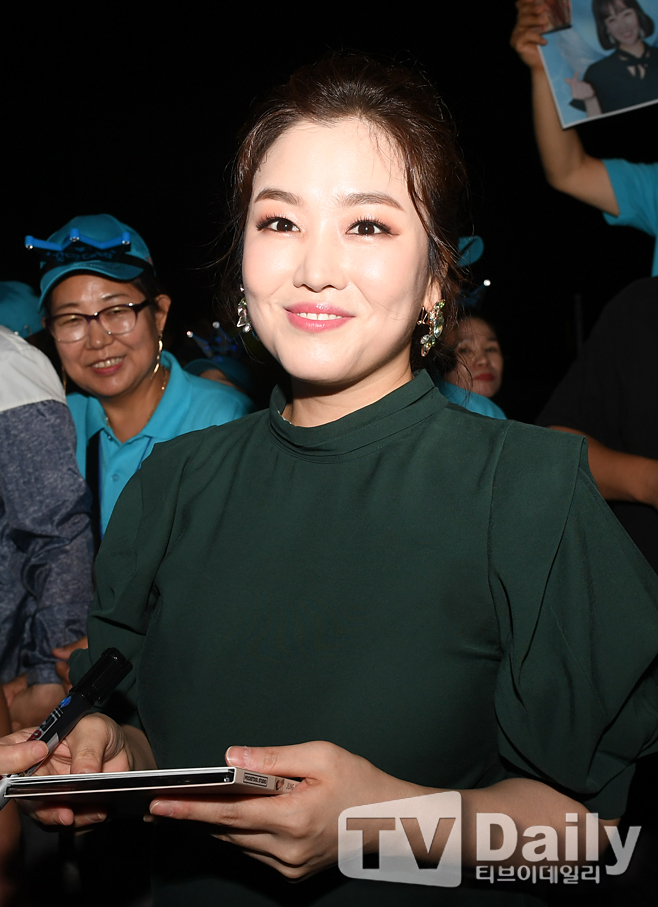 ƼºêÀ̵¥Àϸ® Æ÷Åä