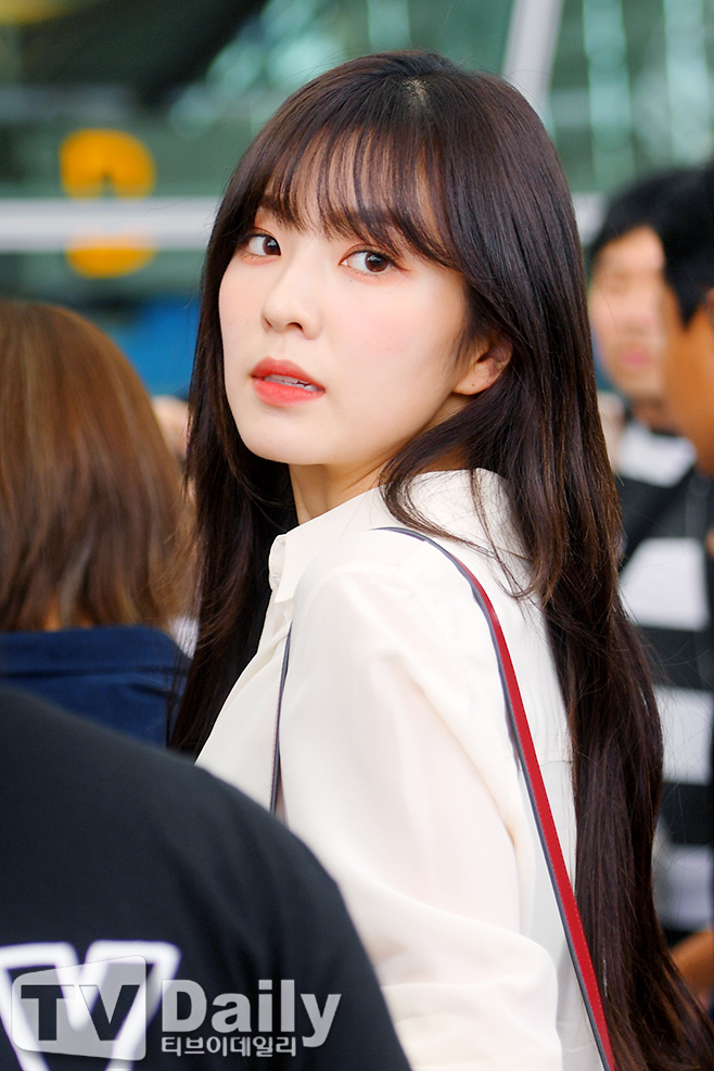 座 ̸