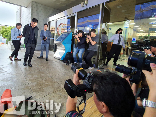 Ƽ���̵��ϸ� ����