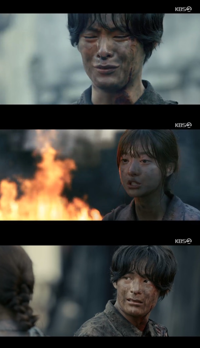 ��������