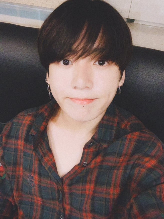 ׷ źҳ(BTS), 