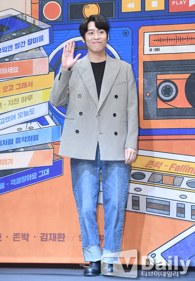 ƼºêÀ̵¥Àϸ® Æ÷Åä