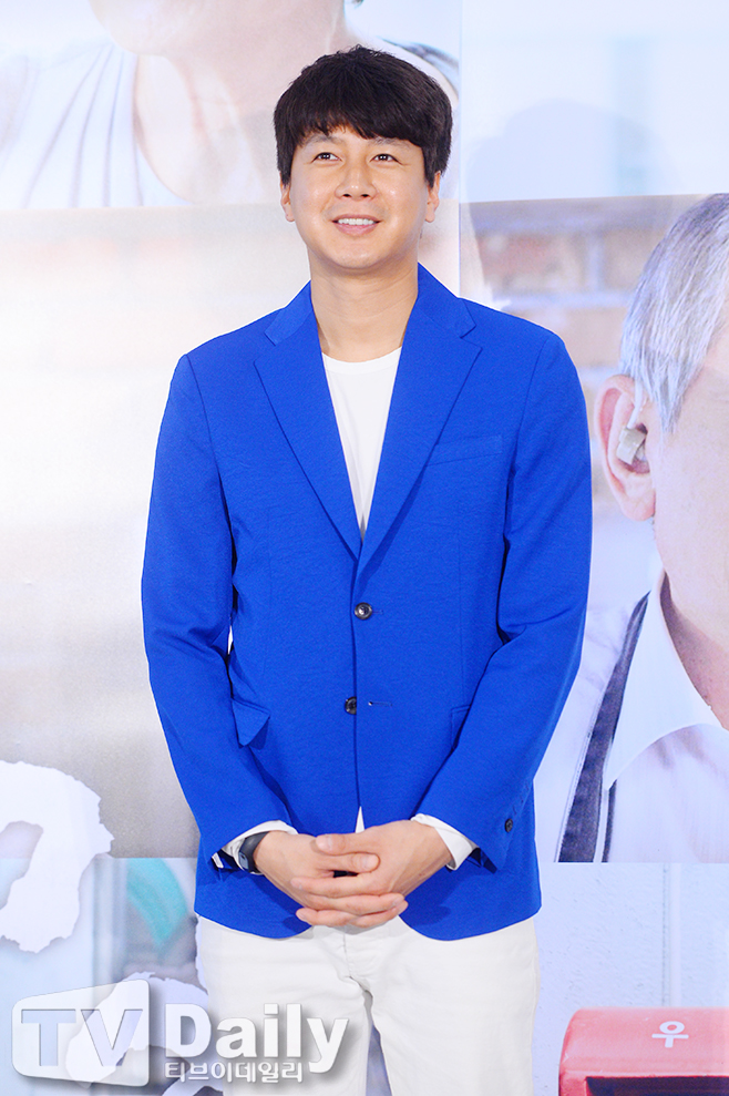 ����� ����� �۰� ����