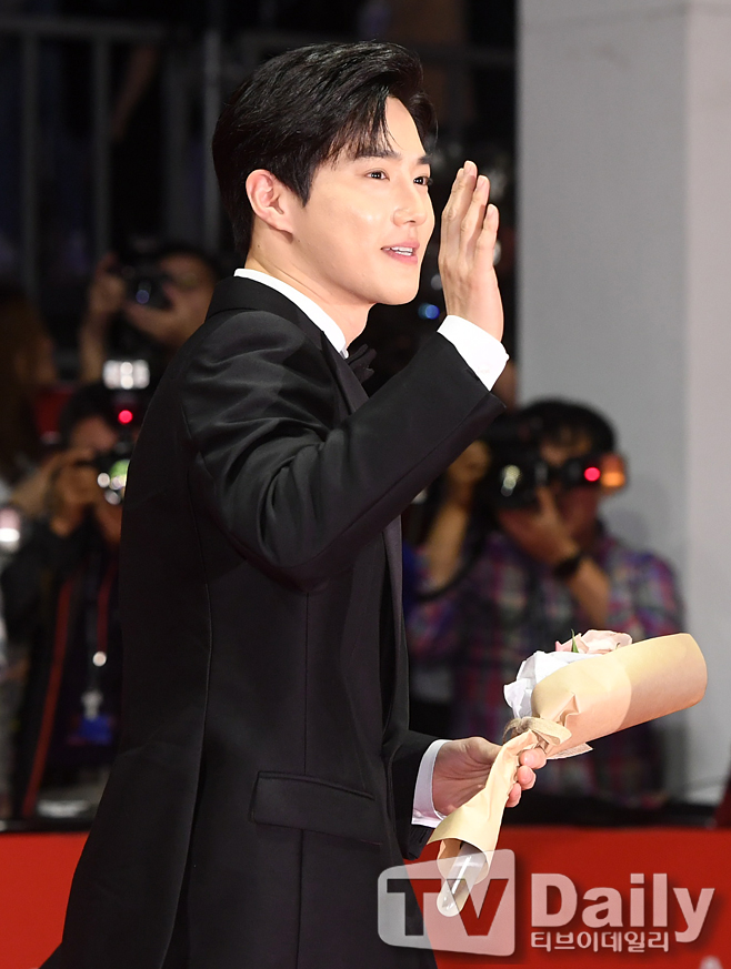 ƼºêÀ̵¥Àϸ® Æ÷Åä