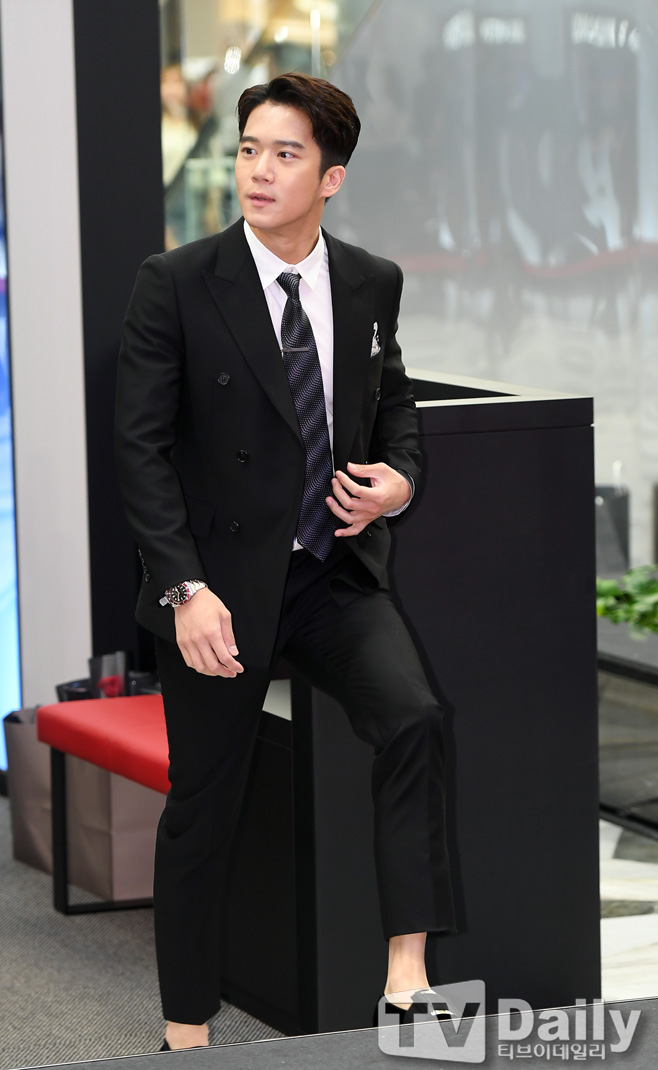 Ƽ���̵��ϸ� ����