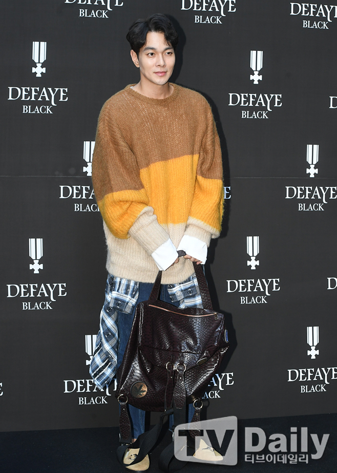 ƼºêÀ̵¥Àϸ® Æ÷Åä