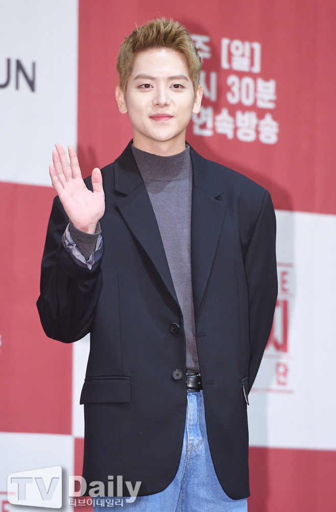 Ƽ���̵��ϸ� ����